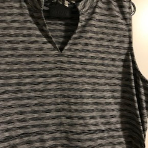 Coldwater Creek, Activewear Top; Sleeveless,  Grey-Black Striped, Size L/14 - Picture 5 of 7